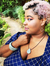 Load image into Gallery viewer, Grit Small Grey Cement Raindrop Necklace